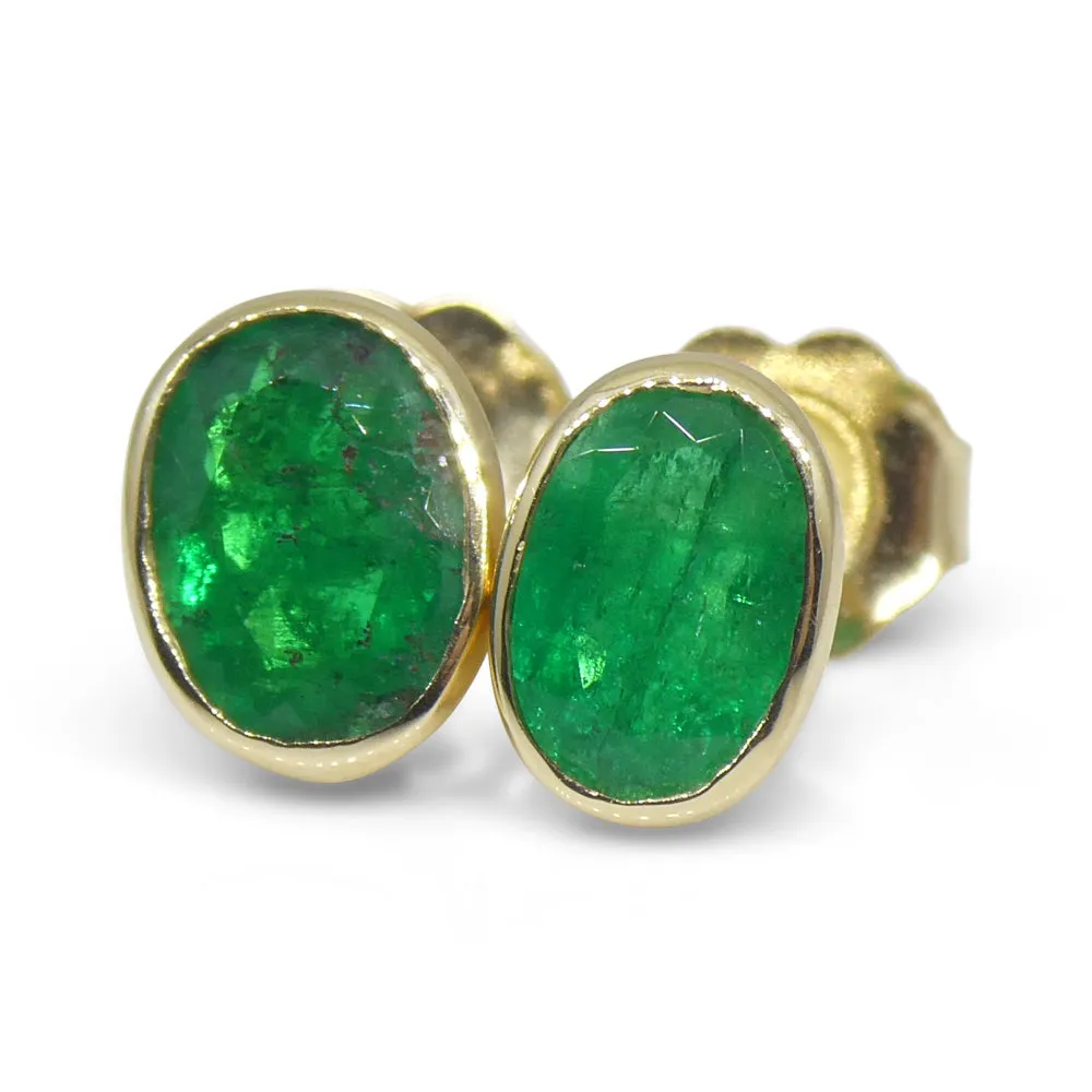 0.98ct Colombian Emerald Stud Earrings set in 14k Yellow Gold