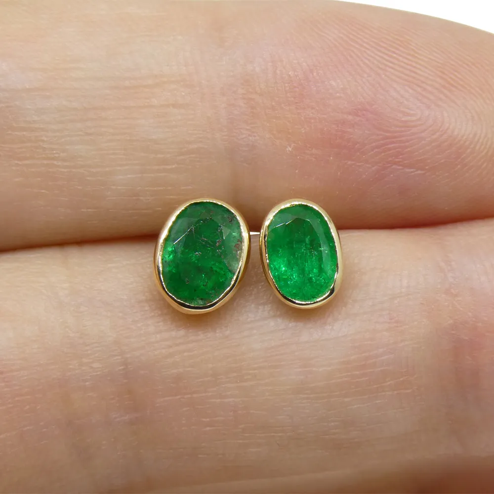 0.98ct Colombian Emerald Stud Earrings set in 14k Yellow Gold