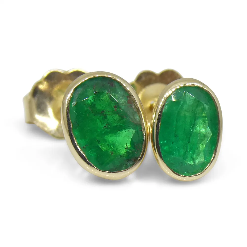 0.98ct Colombian Emerald Stud Earrings set in 14k Yellow Gold