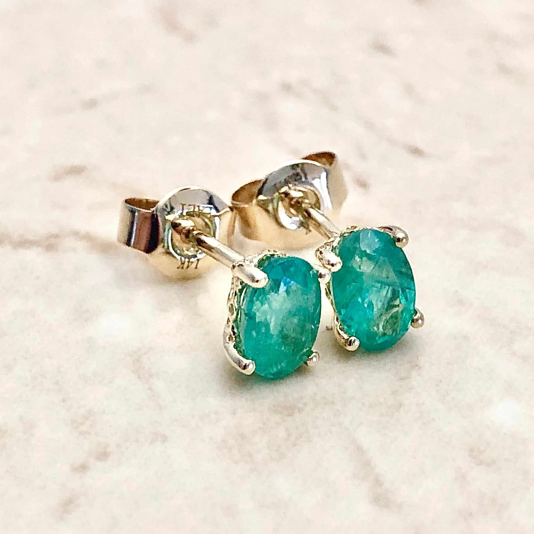 14 Karat Yellow Gold May Birthstone Oval Emerald Stud Earrings