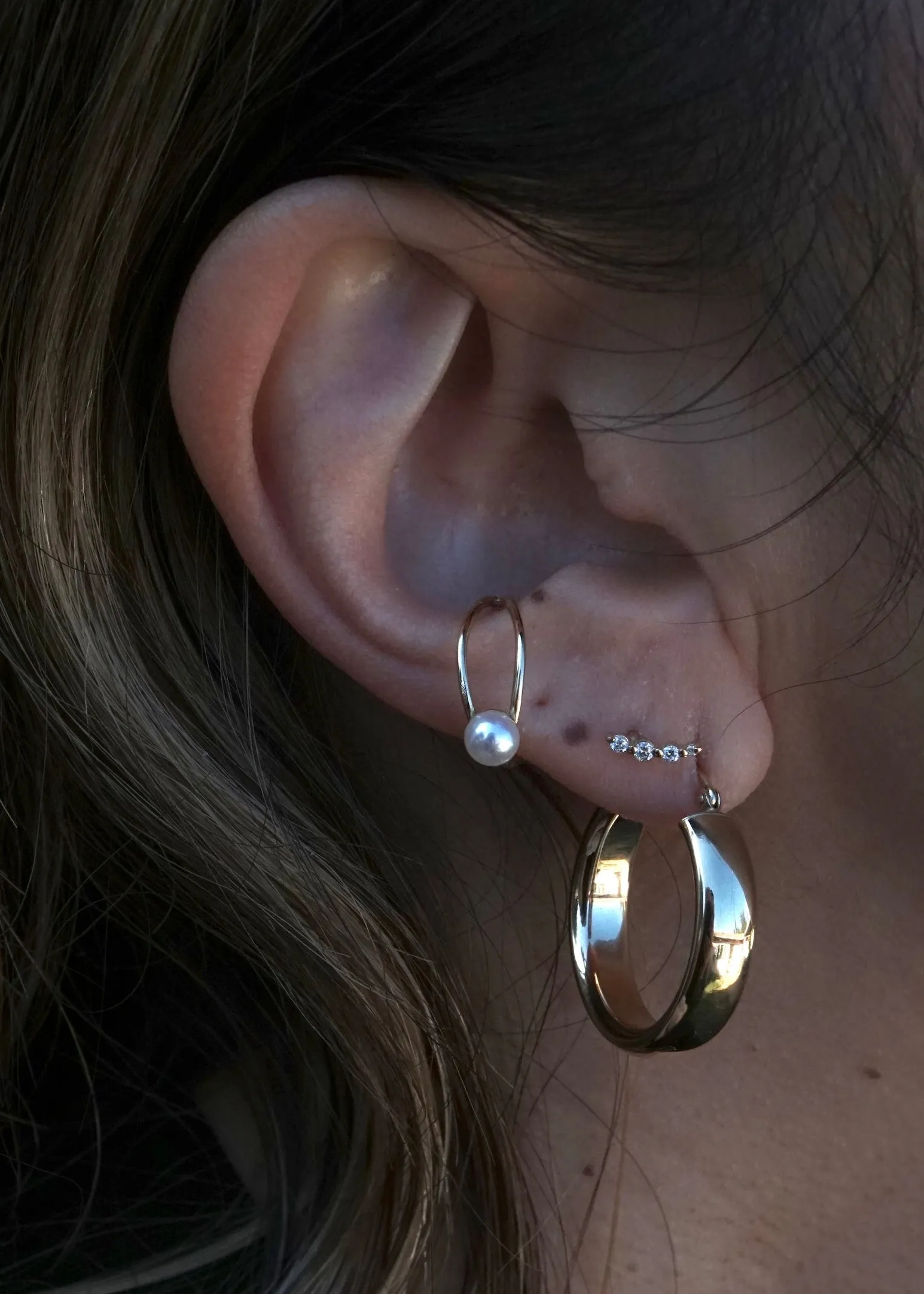 14k Gold MIYABI Pearl Ear Cuff