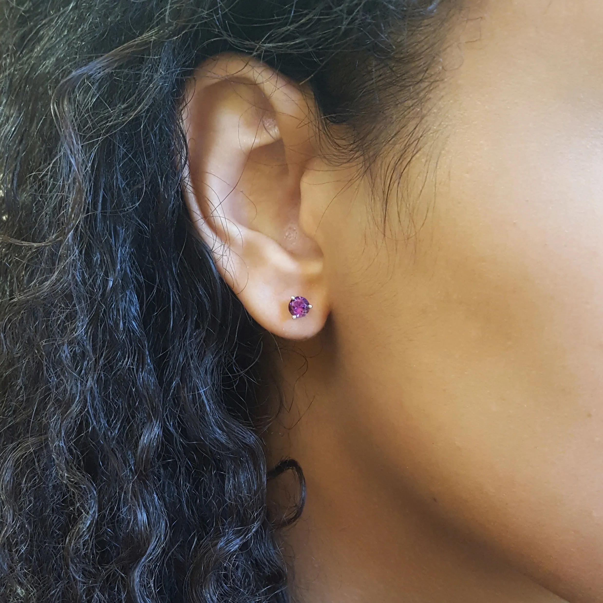 14K White Gold Arizona Amethyst Studs