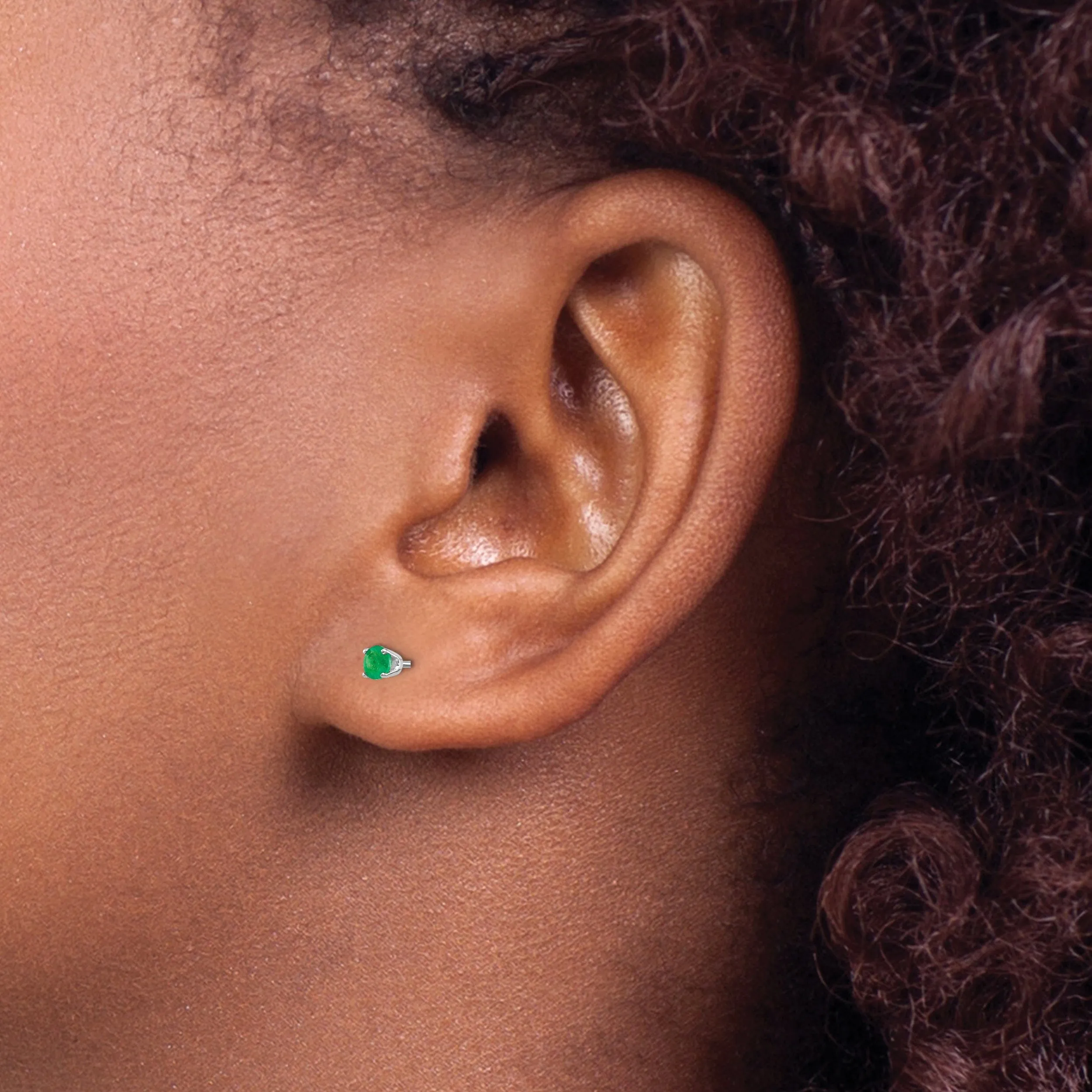14k White Gold Round Emerald Birthstone Earrings