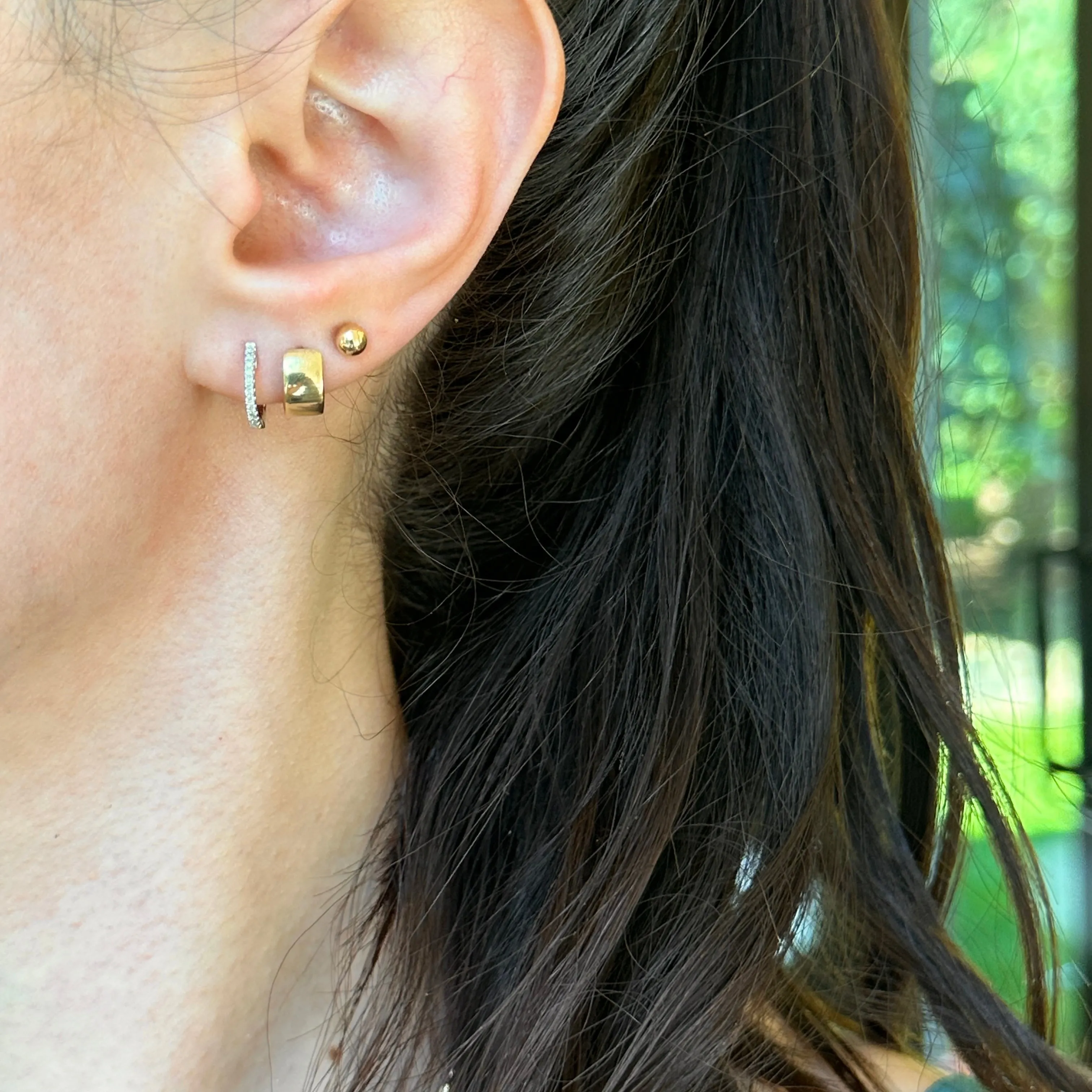 14KT White Gold Pave .12 CT Diamond Huggie Hoop Earring 10mm