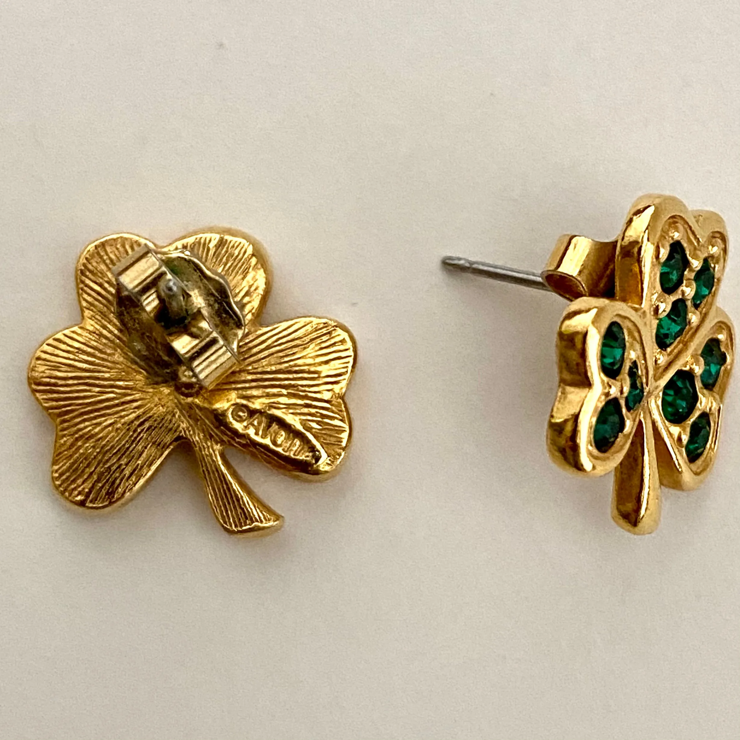 1990s Avon Shamrock Earrings