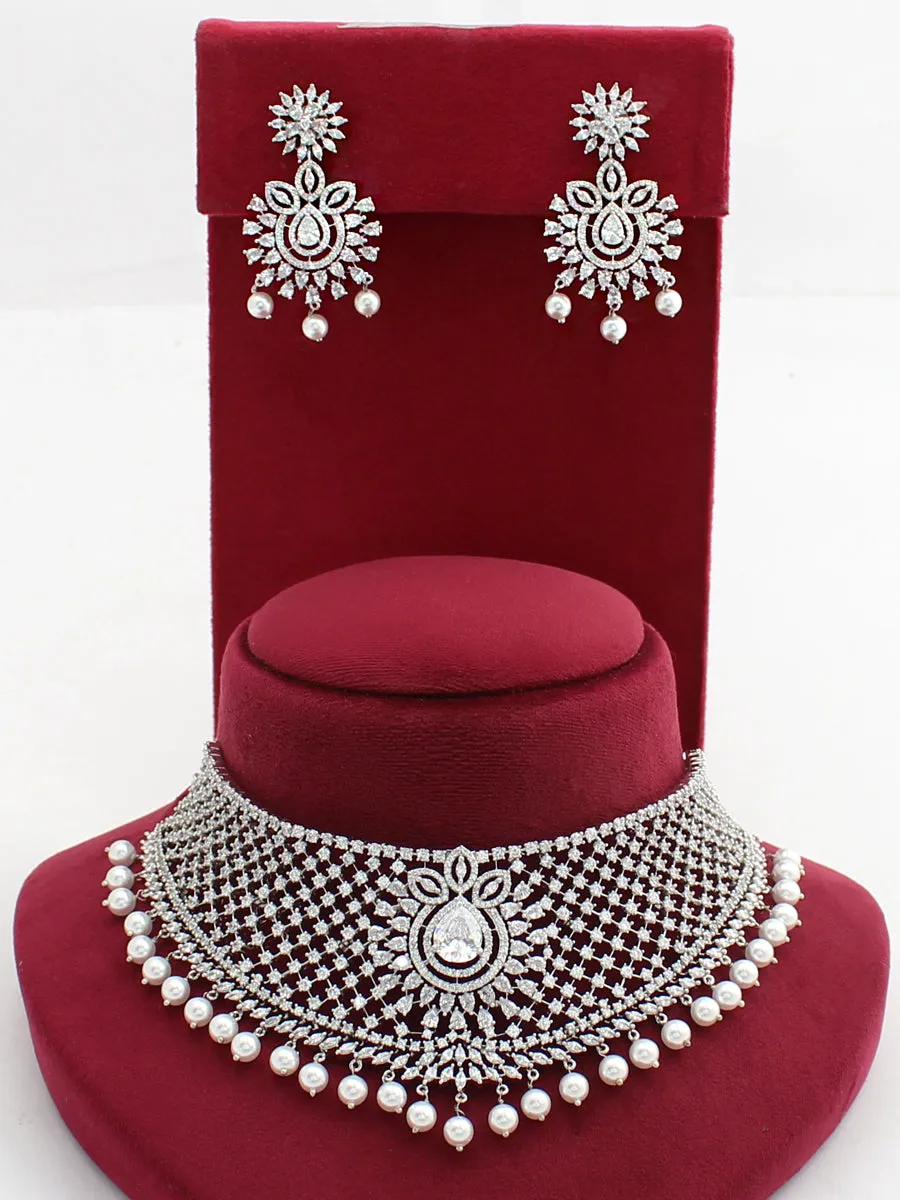 Alaska Necklace Set
