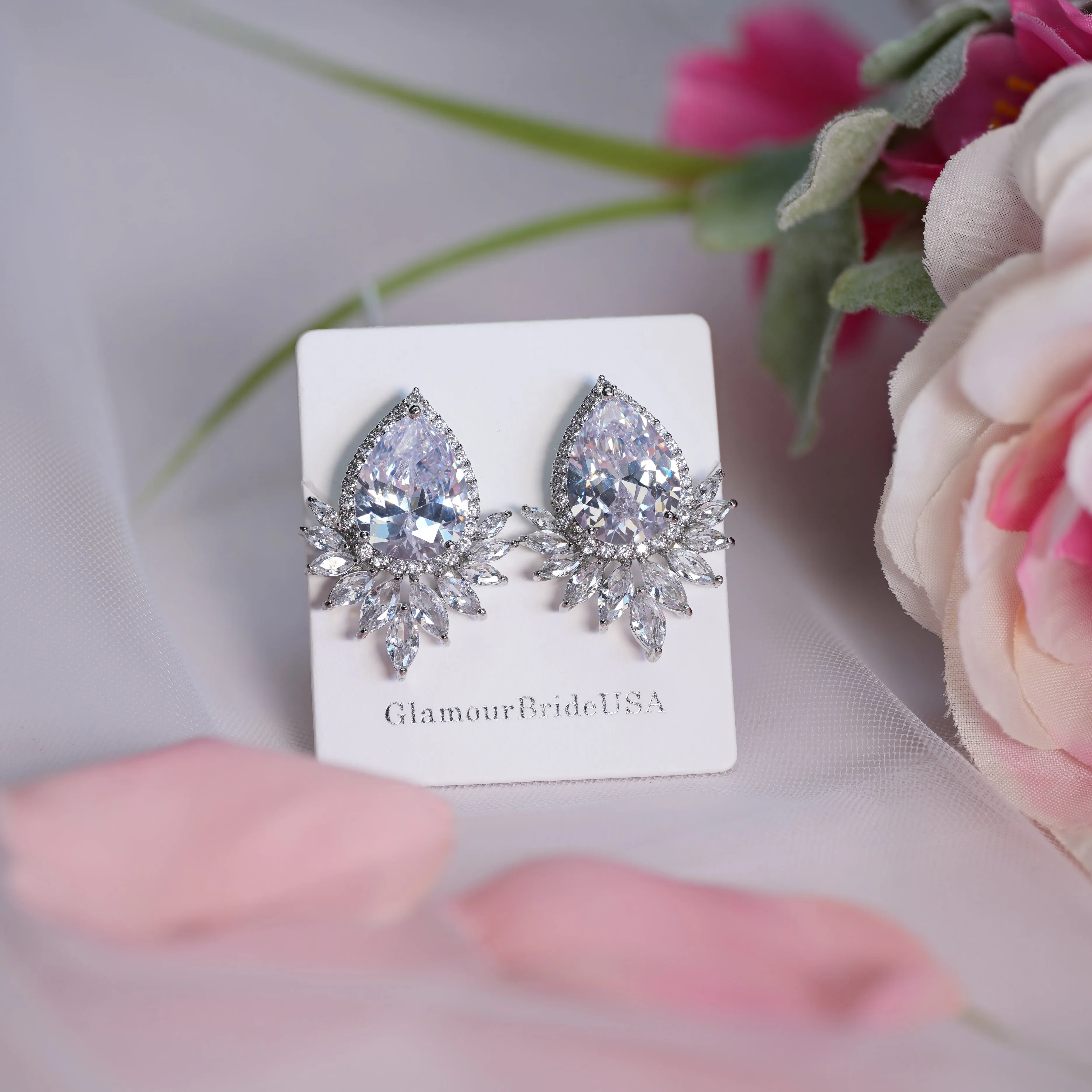 Anna - Crystal Stud Earrings