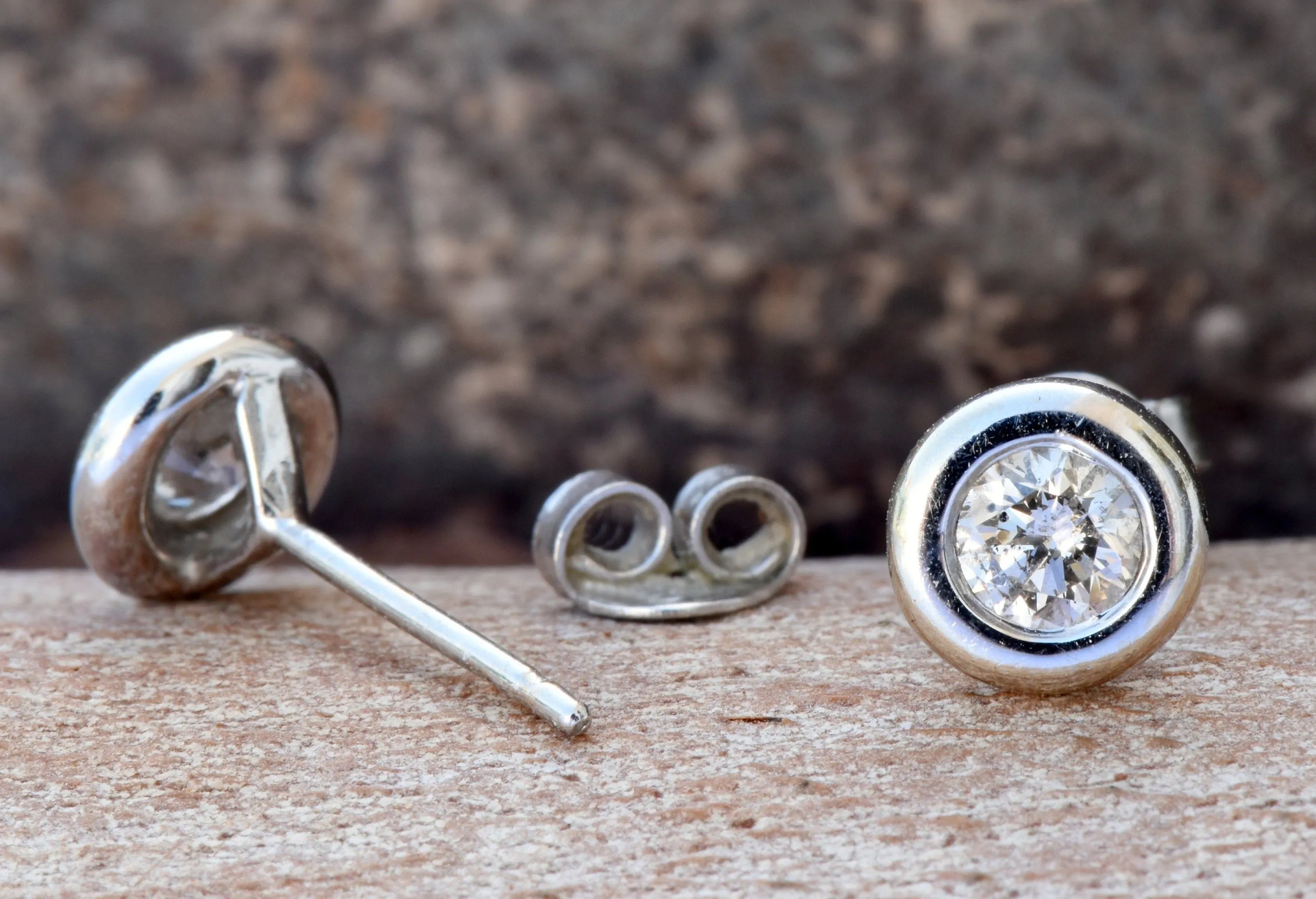 Art deco diamond platinum stud earrings 0.50 carat - white gold