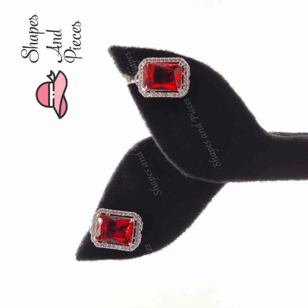Chloena Earrings