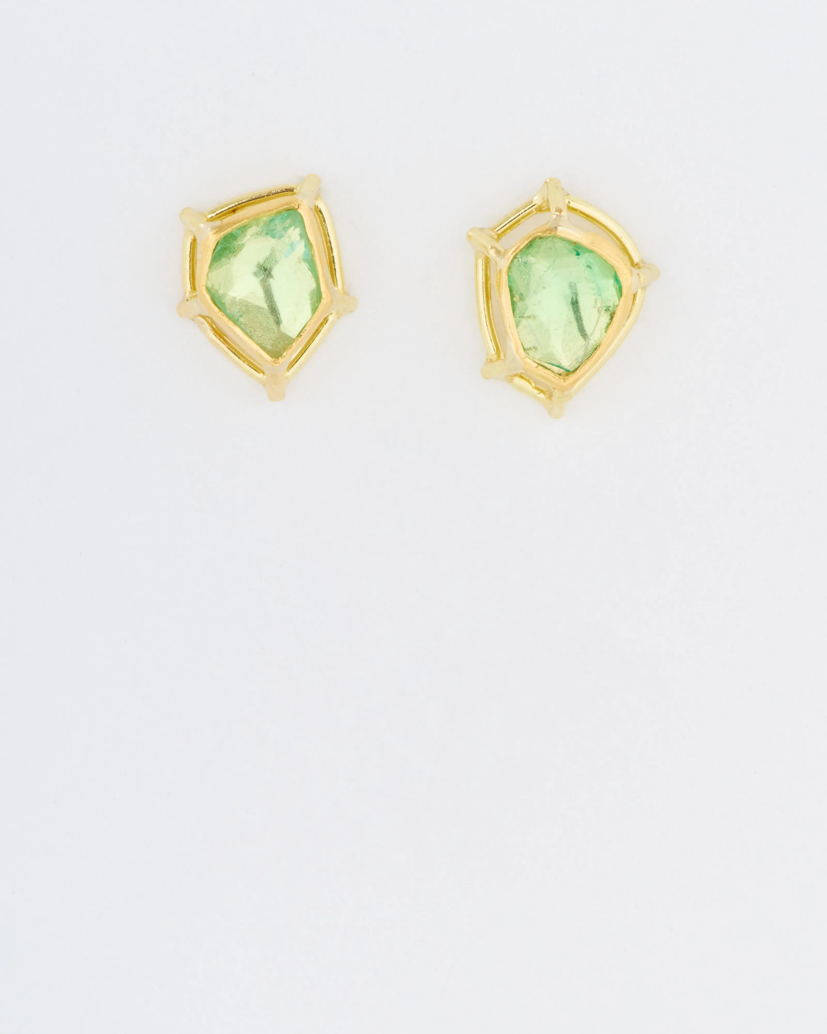 columbian emerald earrings