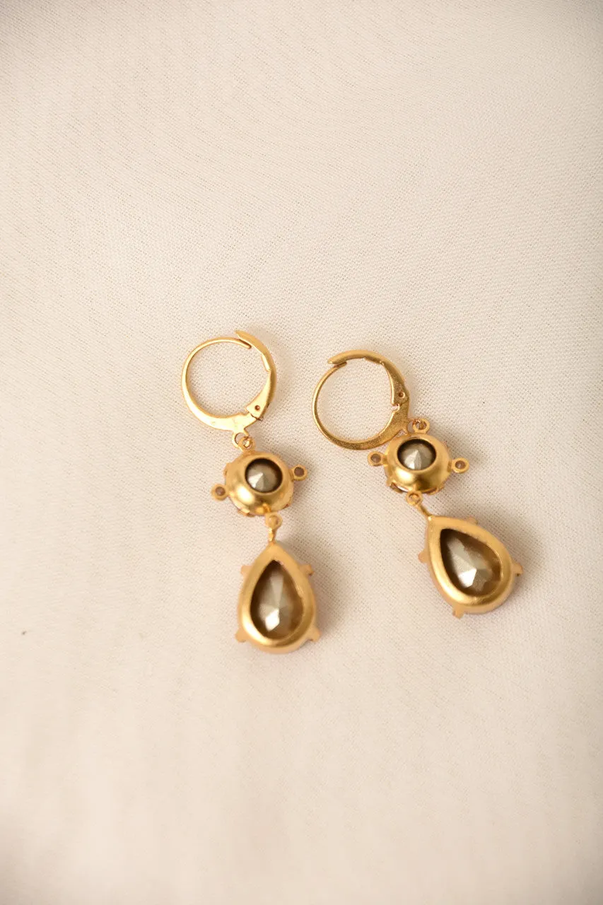 CRYSTAL DROP EARRING