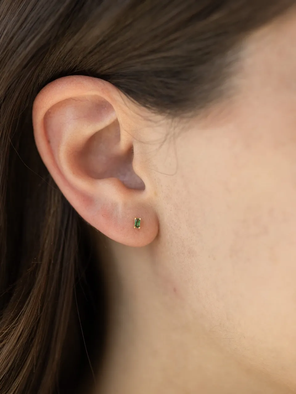 Dara Emerald Baguette Stud Earrings in Gold