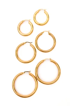 Day To Day Hoop Earrings Set In Gold