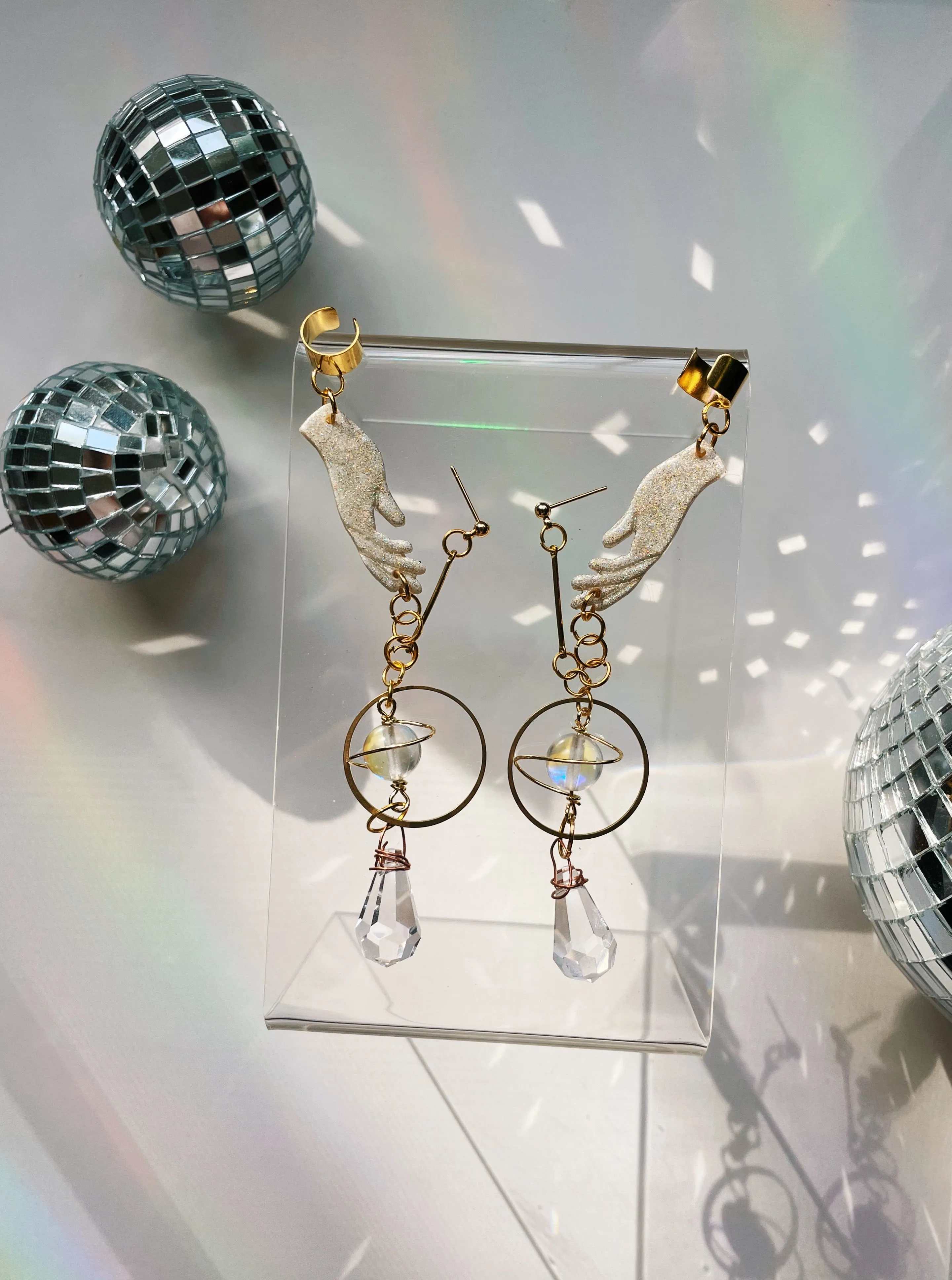 Diamond drops | Ear Cuff Hand Earrings White