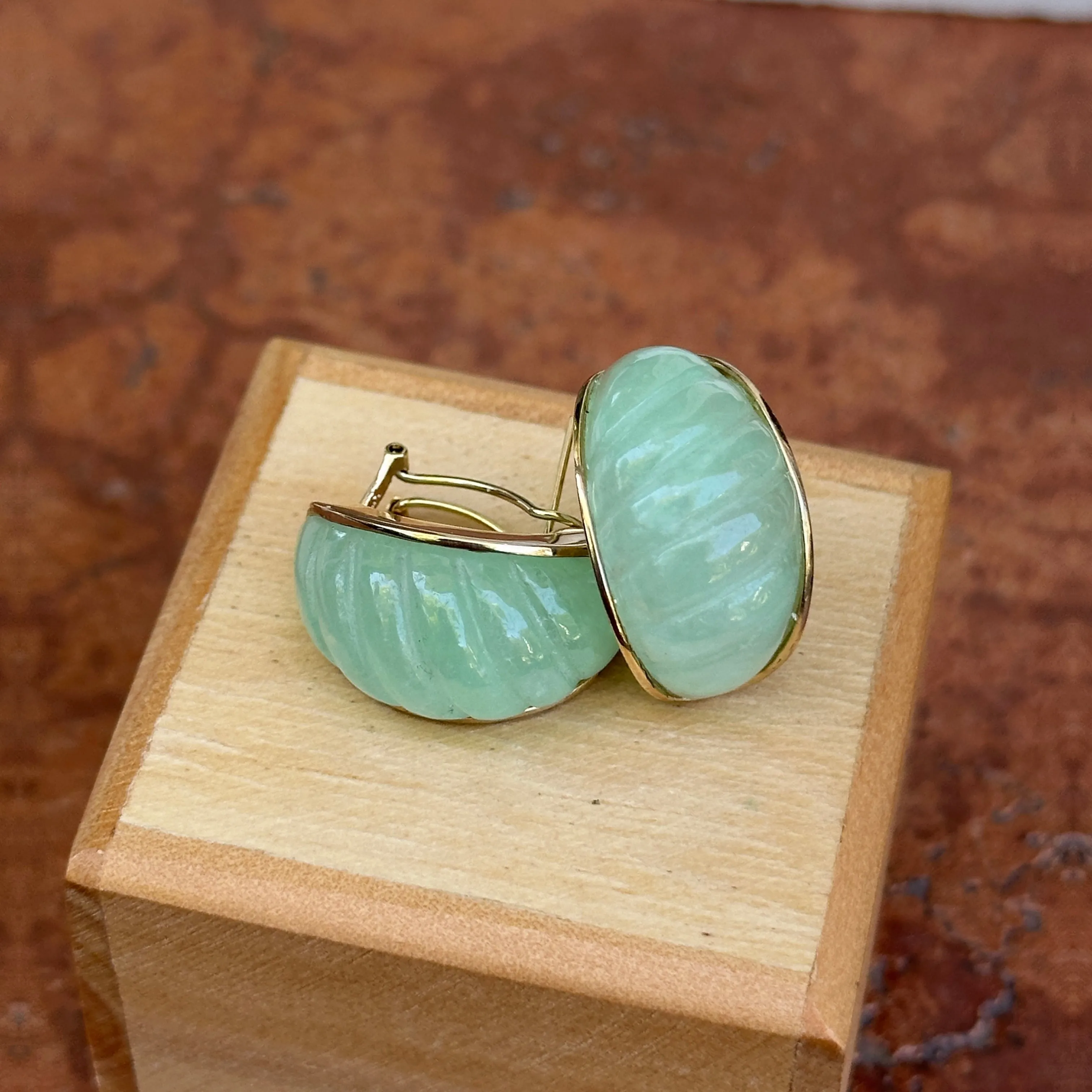 Estate 14KT Yellow Gold Jade Oval Ribbed Half-Hoop Omega Back Earrings