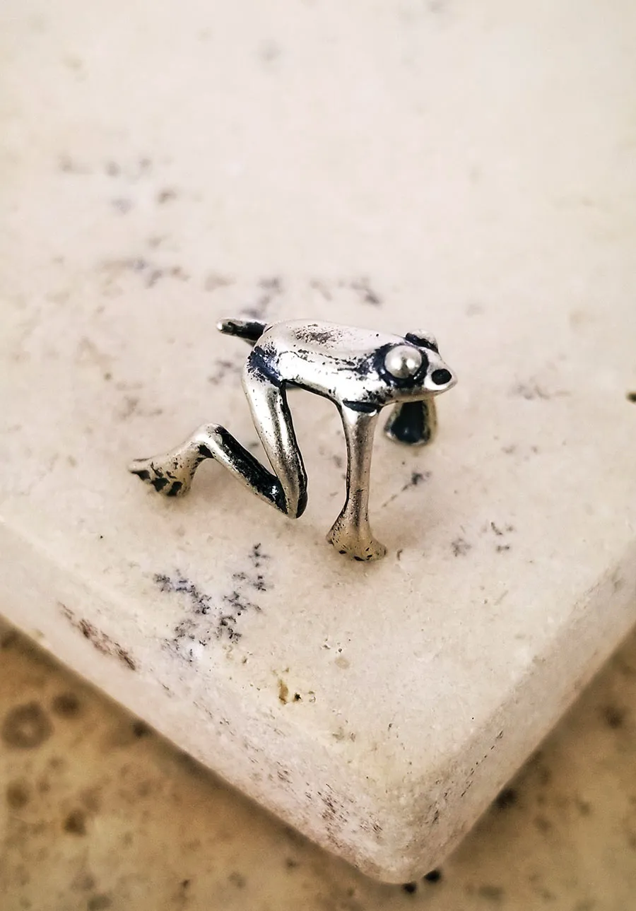 Froggy Afternoon Cuff Earring
