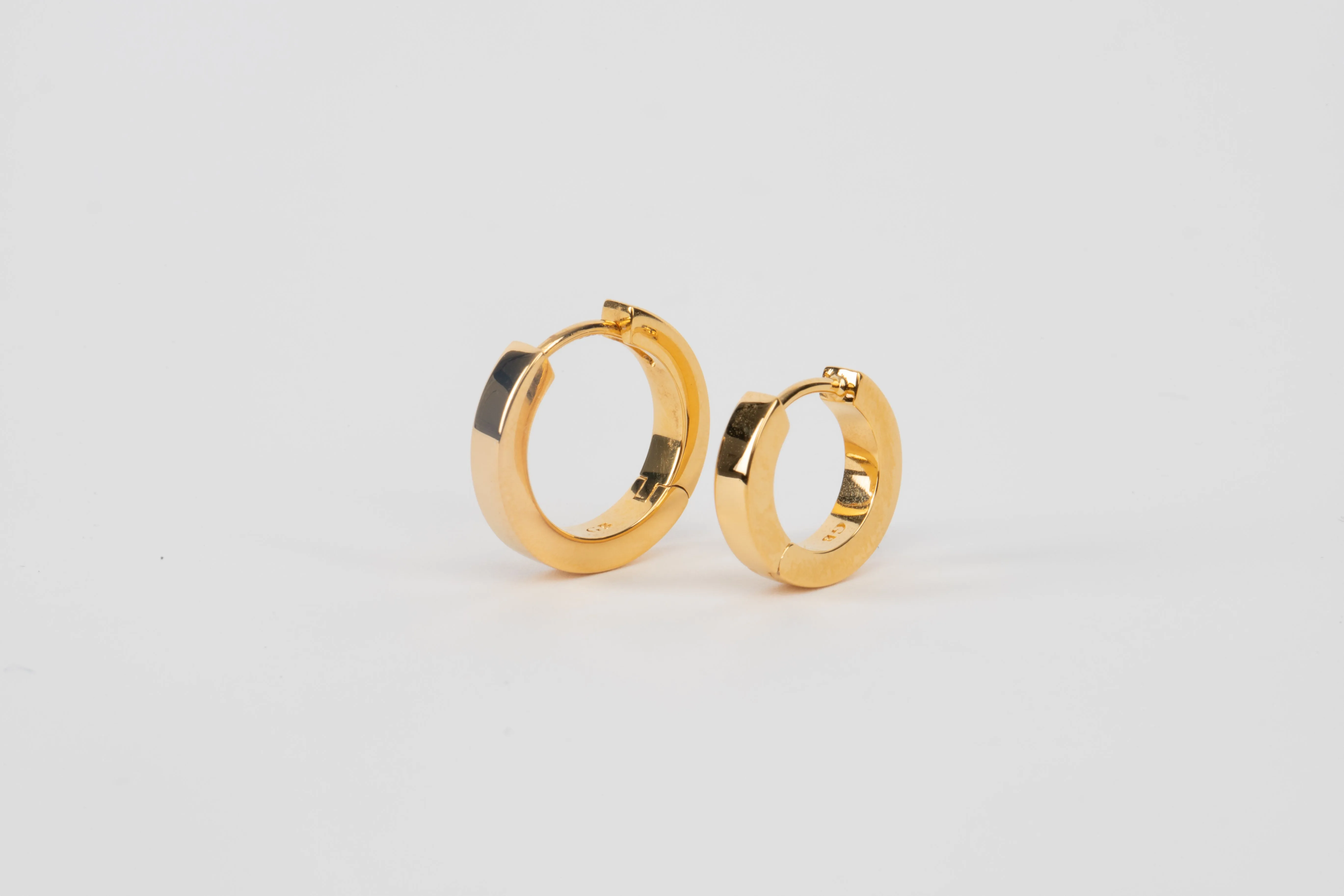 Golden Huggie Hoop