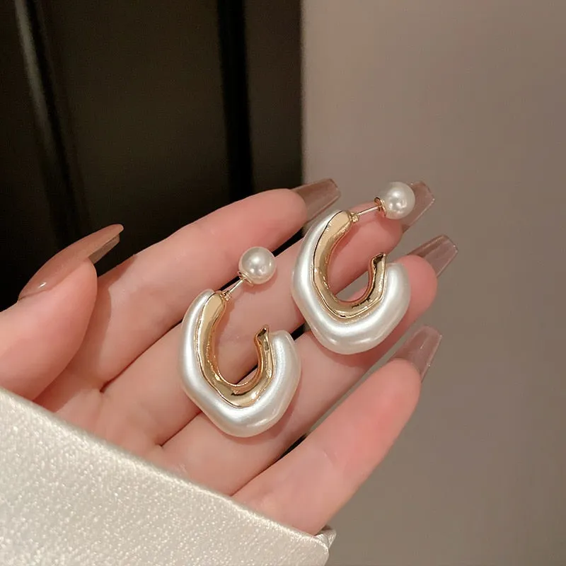 Irregular Pearl Hoop Earrings For Woman