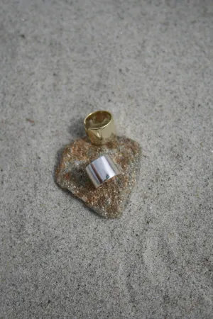 Kaye Wide Ear Cuff