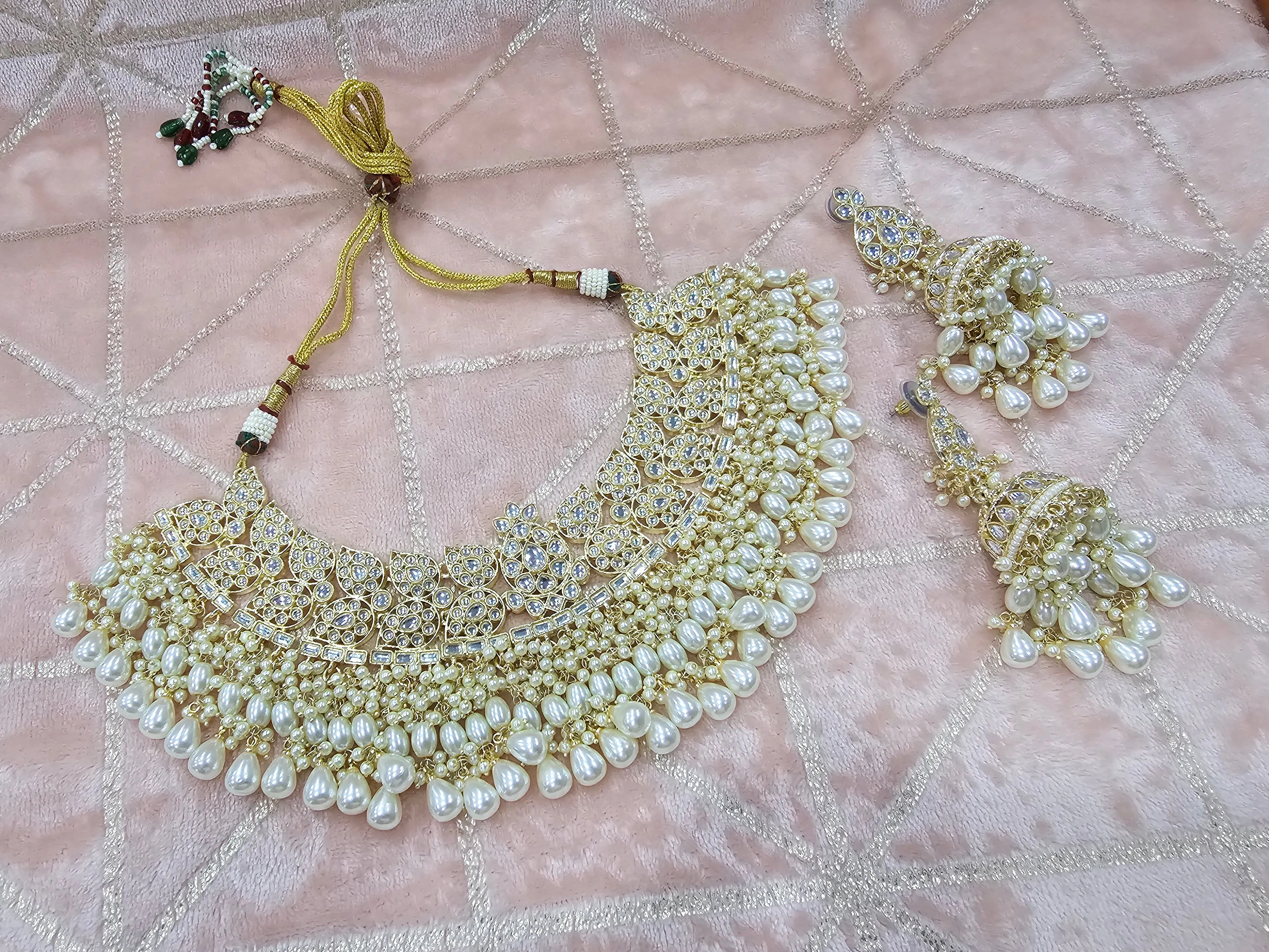 Kundan Necklace Set