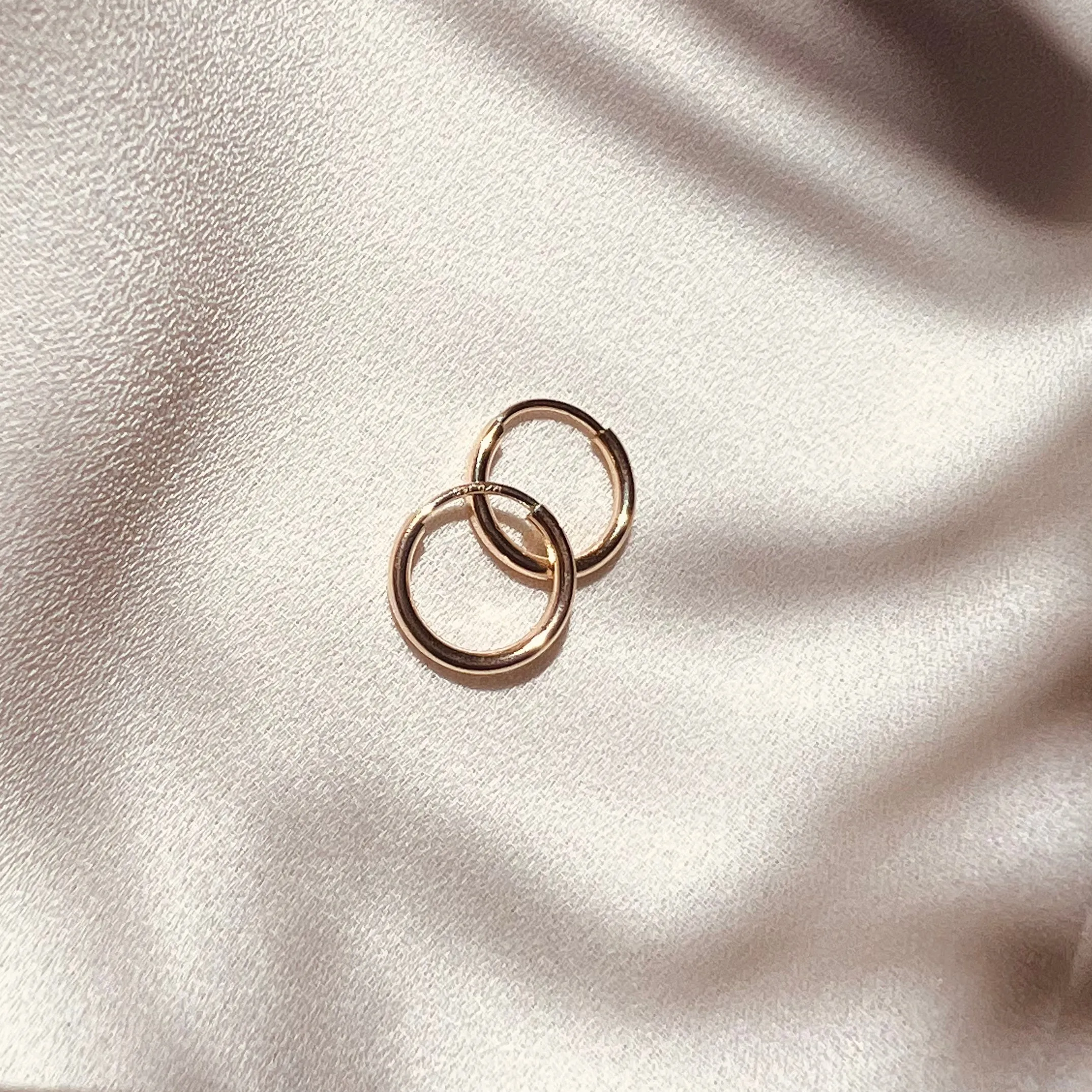 MAYA HOOP EARRINGS