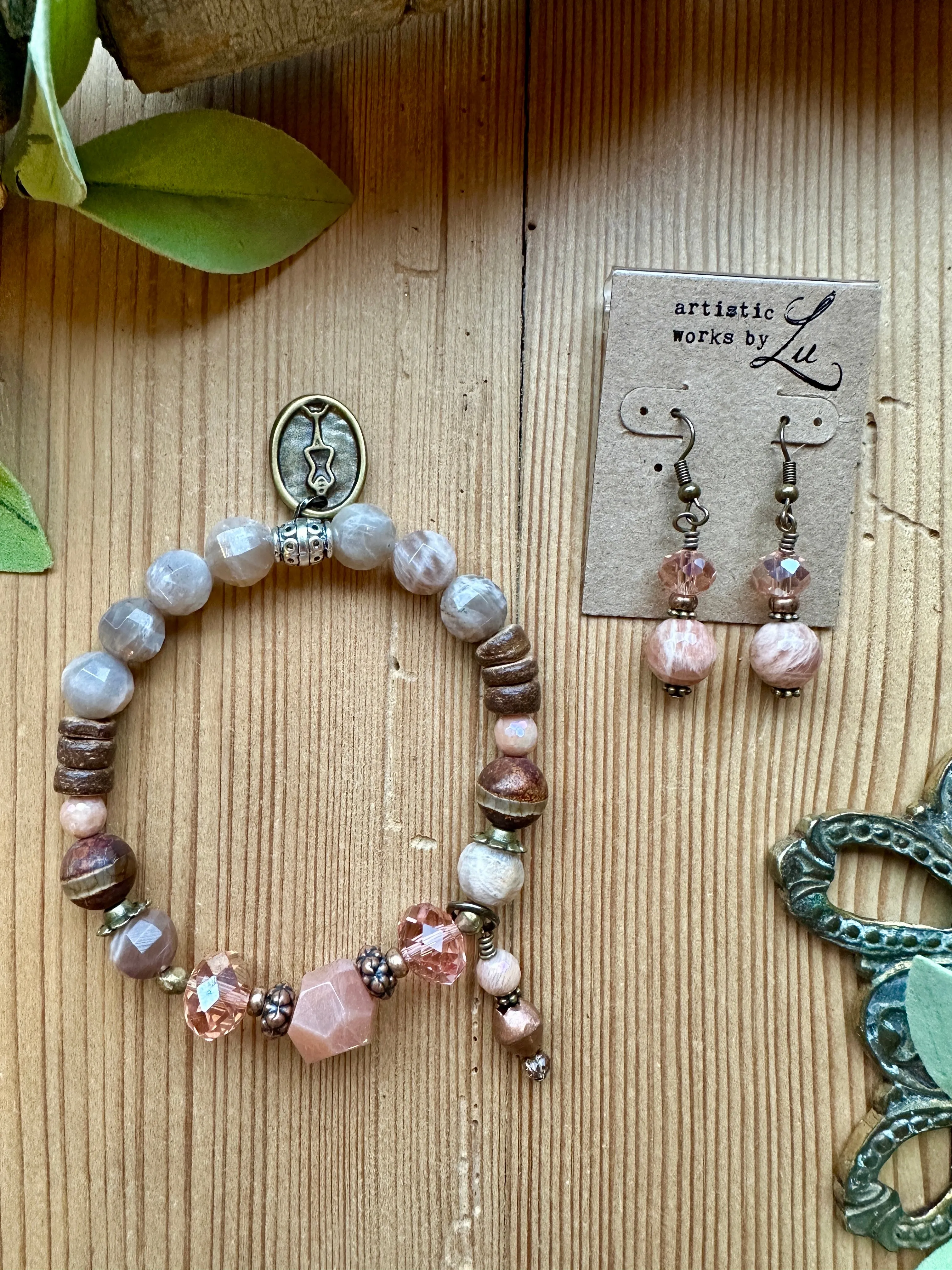 Pale Dogwood Pink Agate Earrings