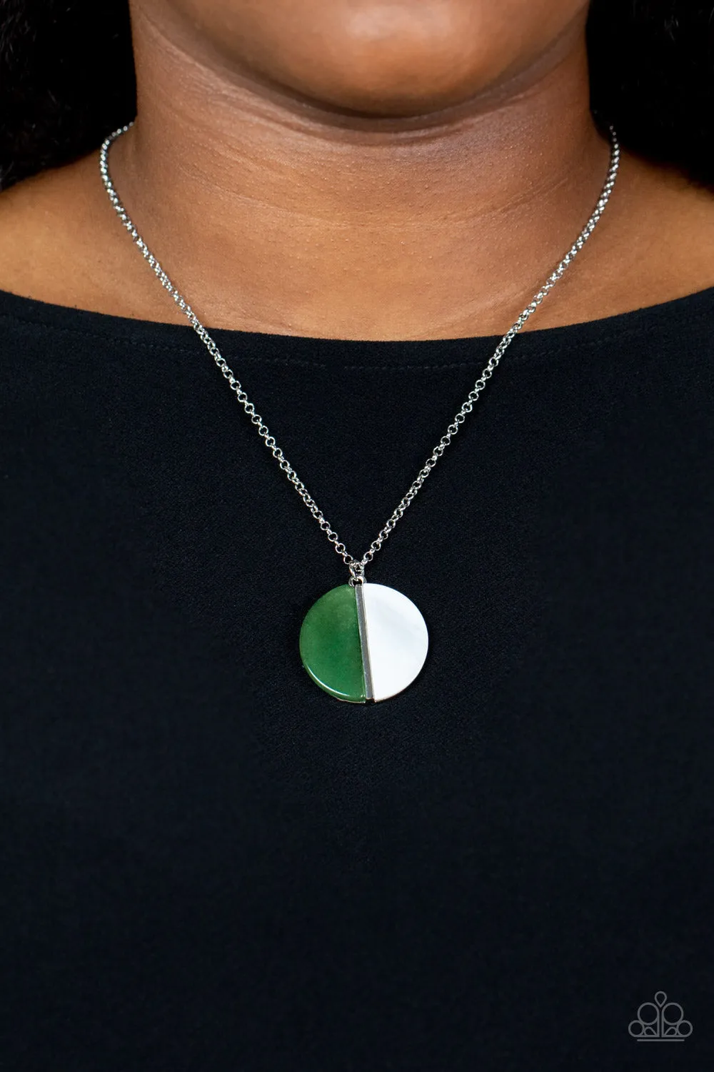 Paparazzi - Elegantly Eclipsed - Green Necklace