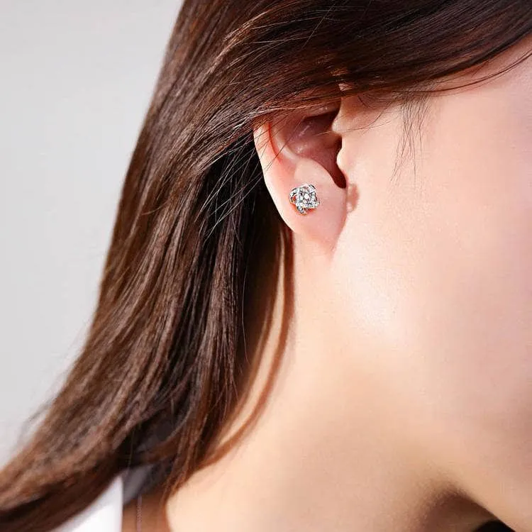 Round Diamond Romantic Four-leaf Clover Earrings