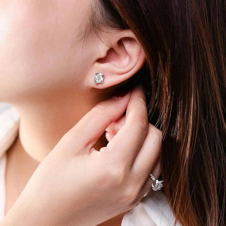 Round Diamond Romantic Four-leaf Clover Earrings