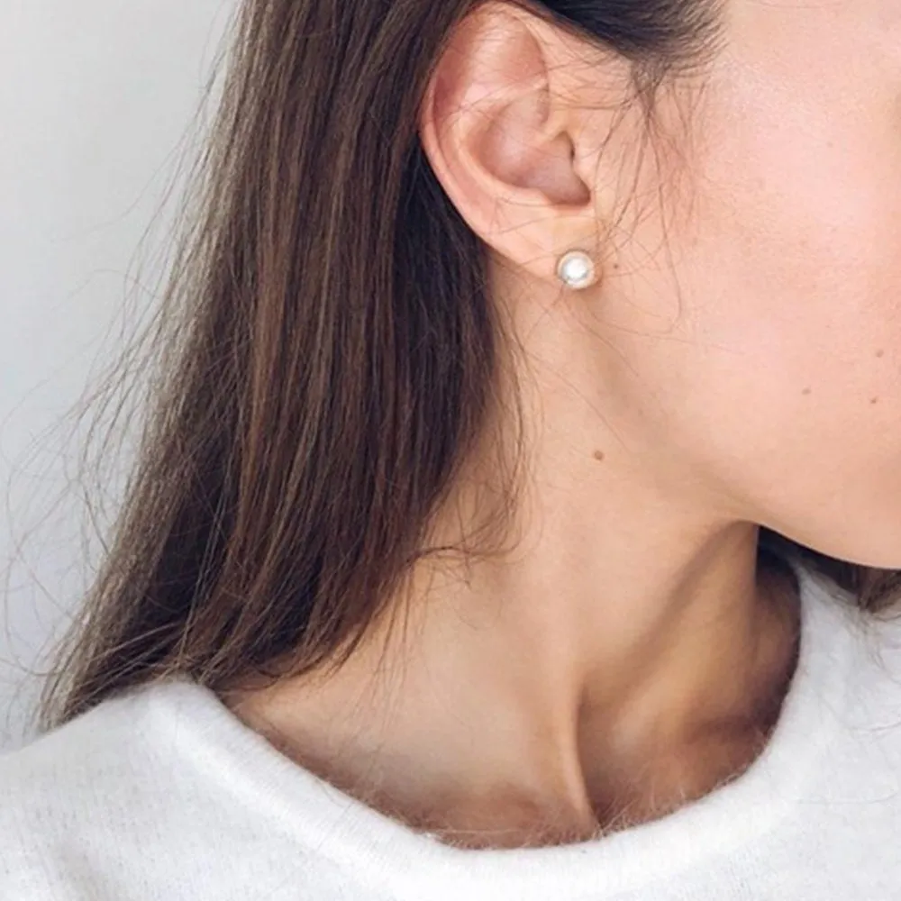 SINGLE PEARL STUD EARRINGS