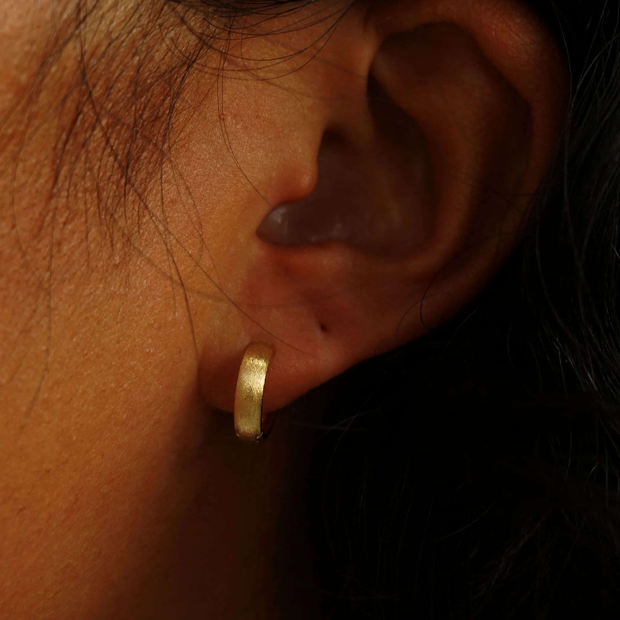 Stardust Small Wide Huggie Hoops