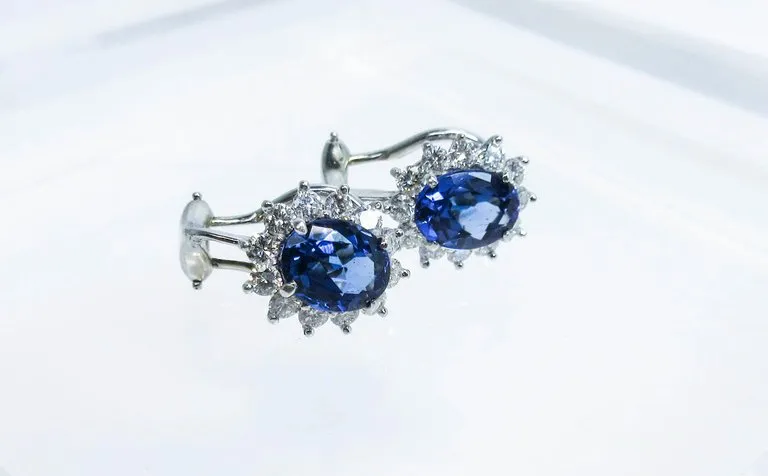 TIFFANY & CO. Platinum Tanzanite and Diamond Earrings