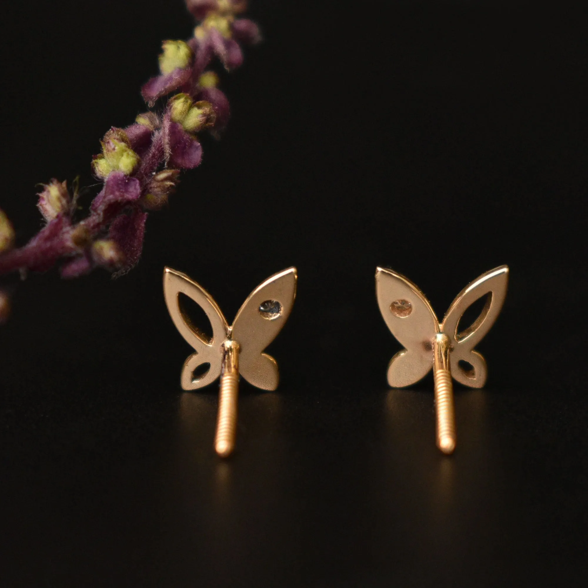 Tiny Butterfly Flush Diamond Ear Stud