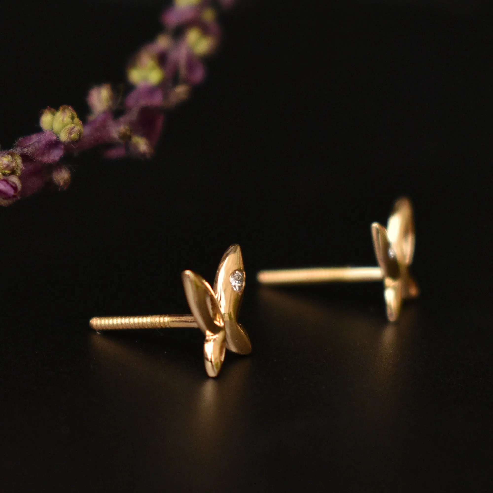Tiny Butterfly Flush Diamond Ear Stud
