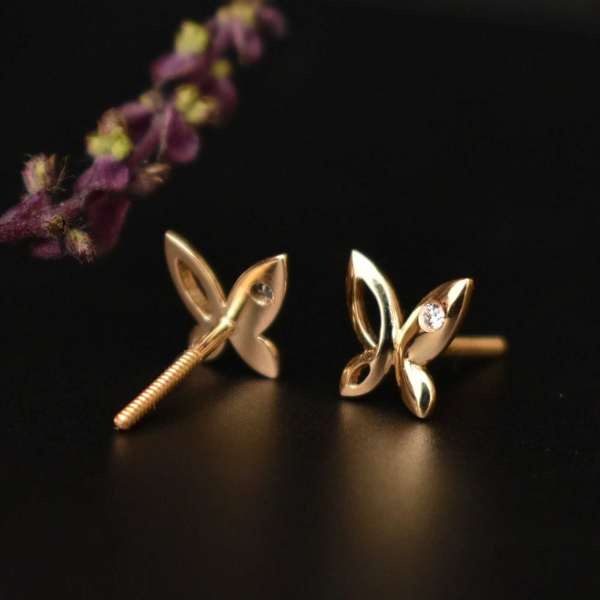 Tiny Butterfly Flush Diamond Ear Stud