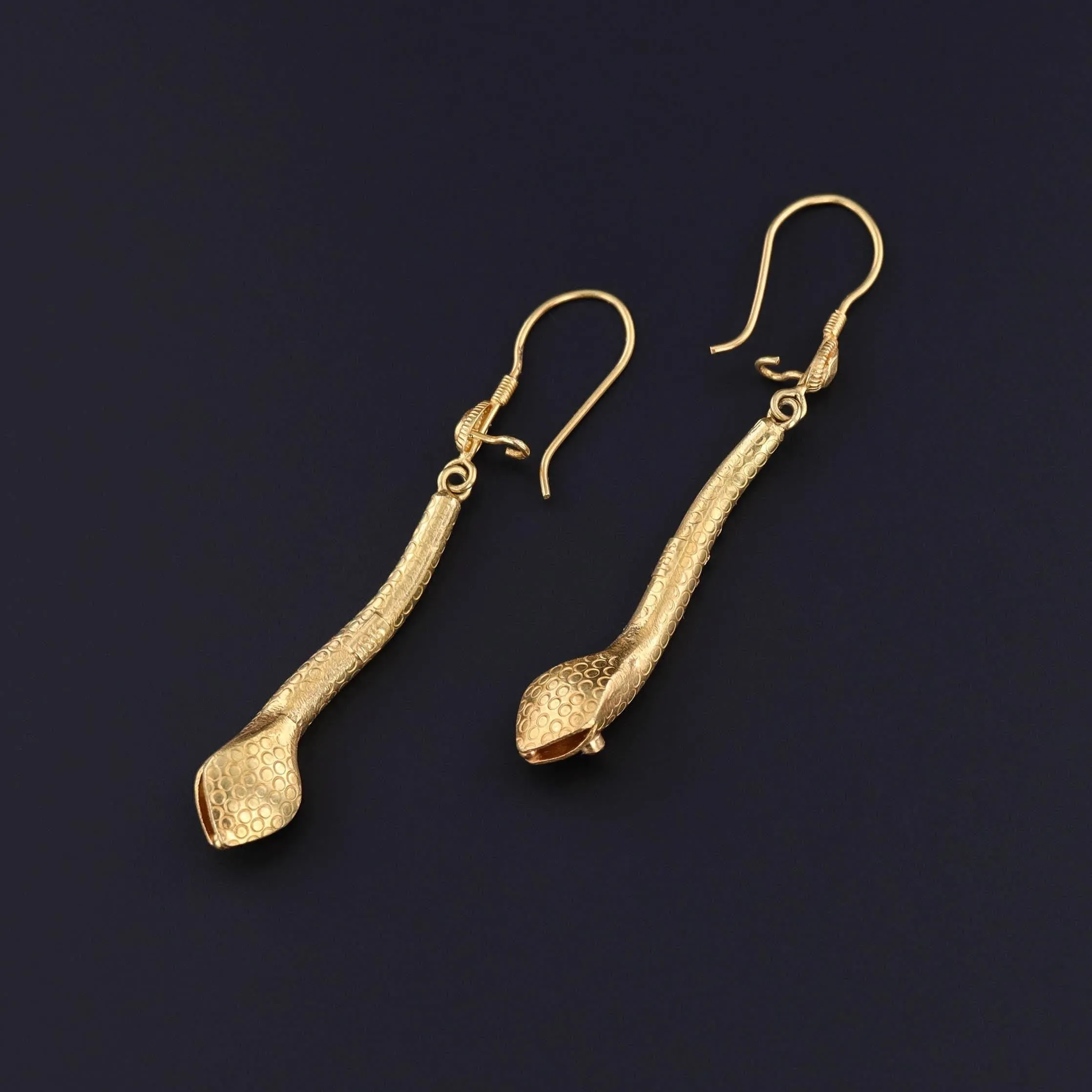 Vintage Emerald Snake Earrings of 18k Gold