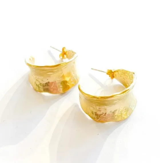 Wide Wavy Leaf Hoop Earrings